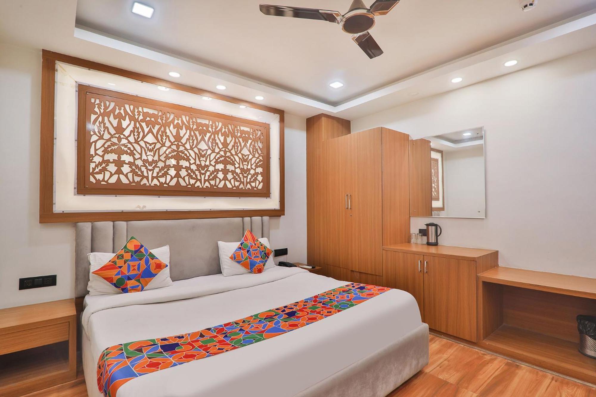 Fabhotel Shaurya Inn Lucknow Exterior foto